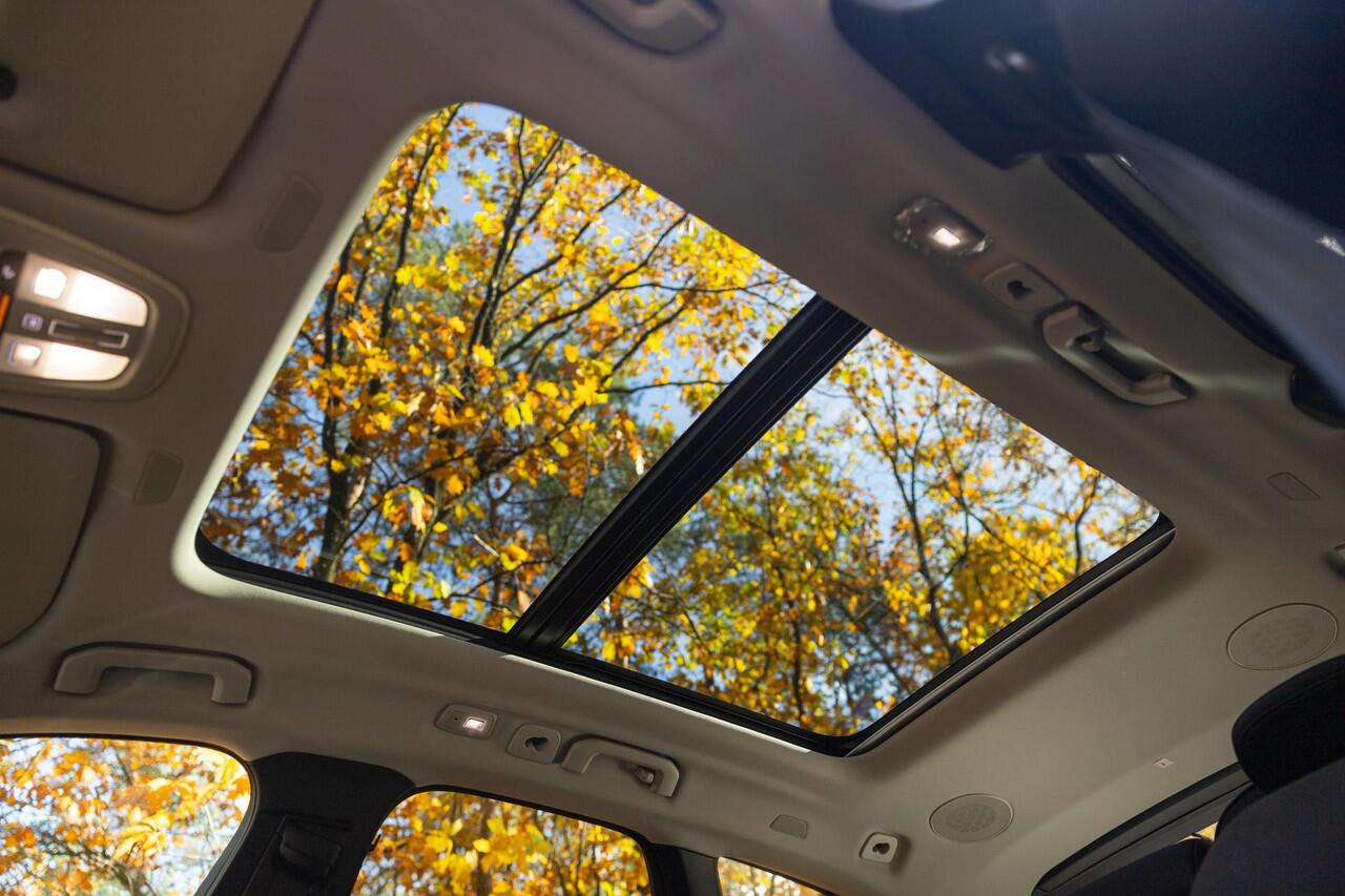 Volvo V90 T6 Plug-in hybrid Plus Bright | Luchtvering Achter | Bowers&Wilkins | Trekhaak | Panoramadak | 360° Camera