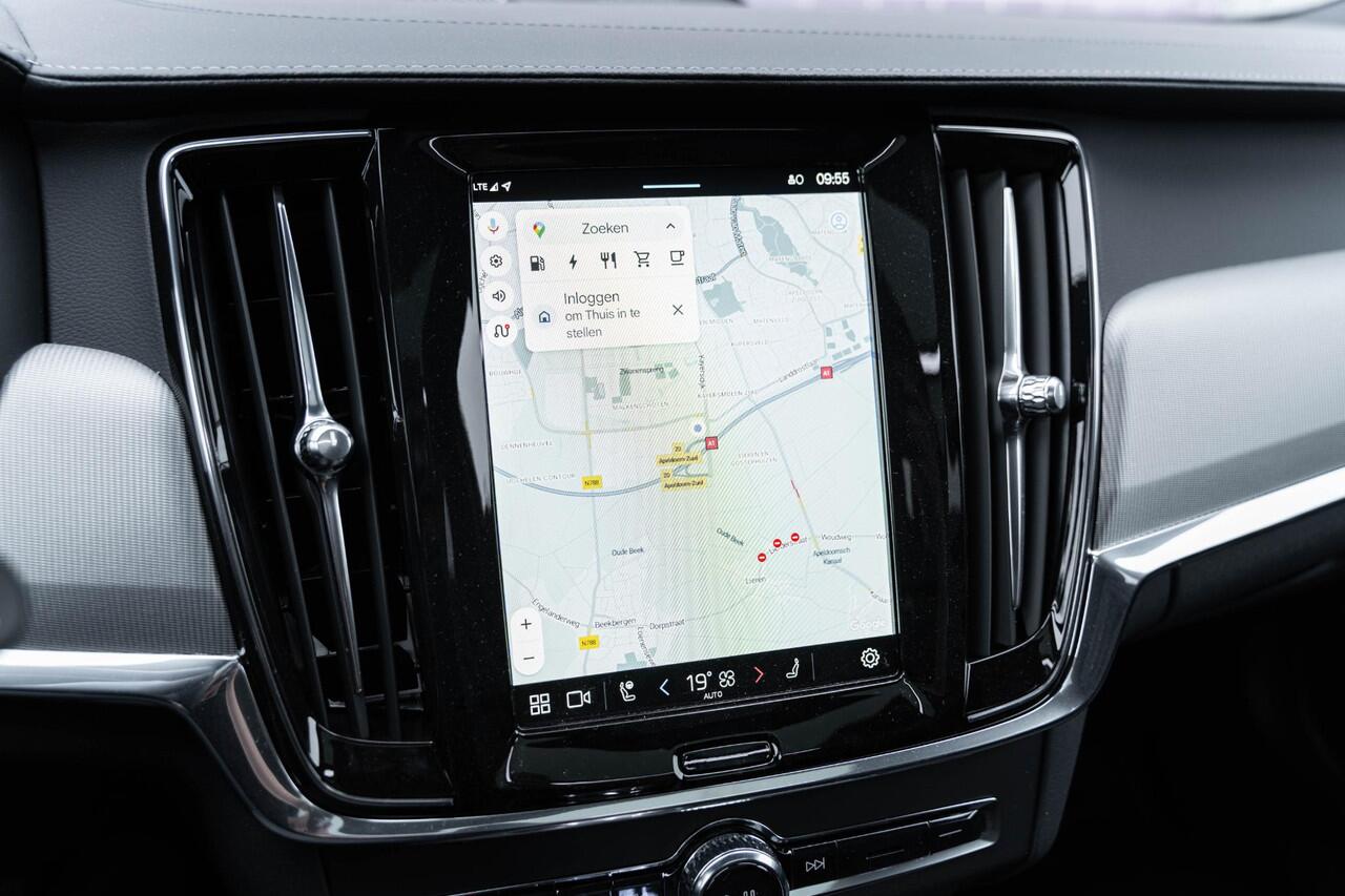 Volvo V90 T8 Plug-in hybrid AWD Ultimate Dark | Google | Longe Range | Bowers & Wilkins Audio | 360 Camera | Luchtvering | Schuif-/Kanteldak | Sportstoelen | Head-Up Display | Stuur-/Stoelverwarming Voor + Achter | Elek. Stoelen | Memory | Getint Glas | Elek. Achte