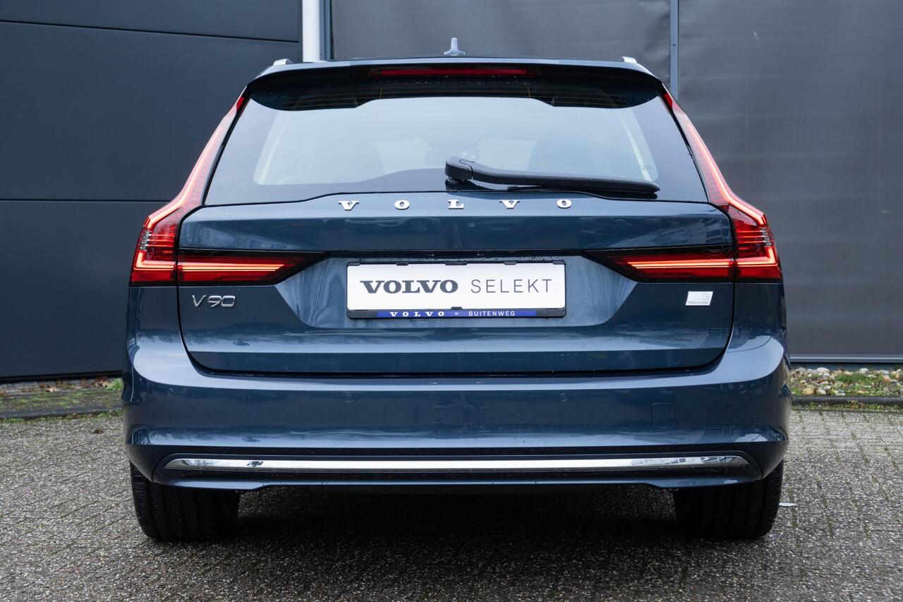 Volvo V90 T6 Automaat Plug-in hybrid AWD Ultra Bright | Verwarmbare voorstoelen | Verwarmbaar stuurwiel | Verwarmbare achterbank | Panoramadak | Premium audio by Harman Kardon | Rondom zichtcamera | 19 inch Lichtmetalen velgen | Alarmklasse 3