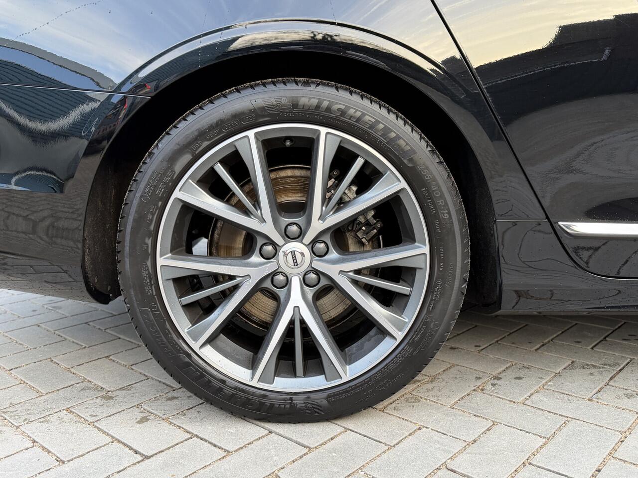 Volvo V90 2.0 T6 Plug-in hybrid AWD Core Bright Climate | Lighting | Extra getint glas