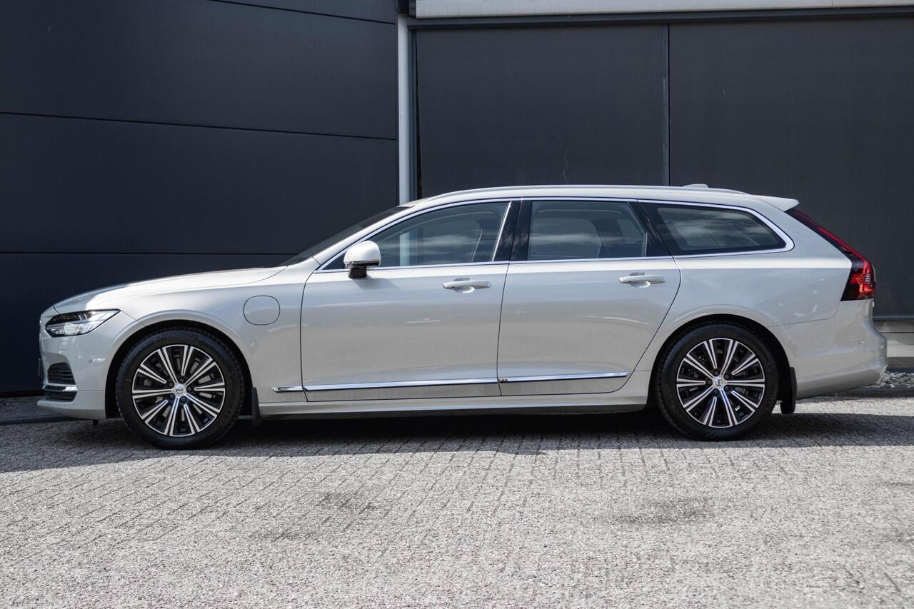 Volvo V90 T6 Automaat AWD Inscription Exclusive | Panoramisch schuif-/kantel dak | Nappa Leder met ventilatie | Grafisch Head-up Display | 4 Camera's | Premium Audio by Harman Kardon | Verwarmbare voerstoelen en Stuur | Massagefunctie in de voerstoelen | Familie Li