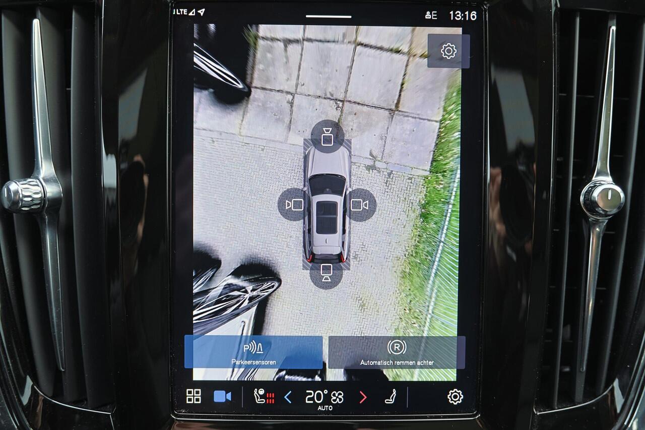 Volvo V90 T8 Recharge AWD Ultra Dark - Luchtvering - Panorama/schuifdak - IntelliSafe Assist & Surround - 360º Camera - Harman/Kardon audio - Adaptieve LED koplampen - Verwarmde voorstoelen, stuur & achterbank - Parkeersensoren voor & achter - Elektr. bedienb. voor