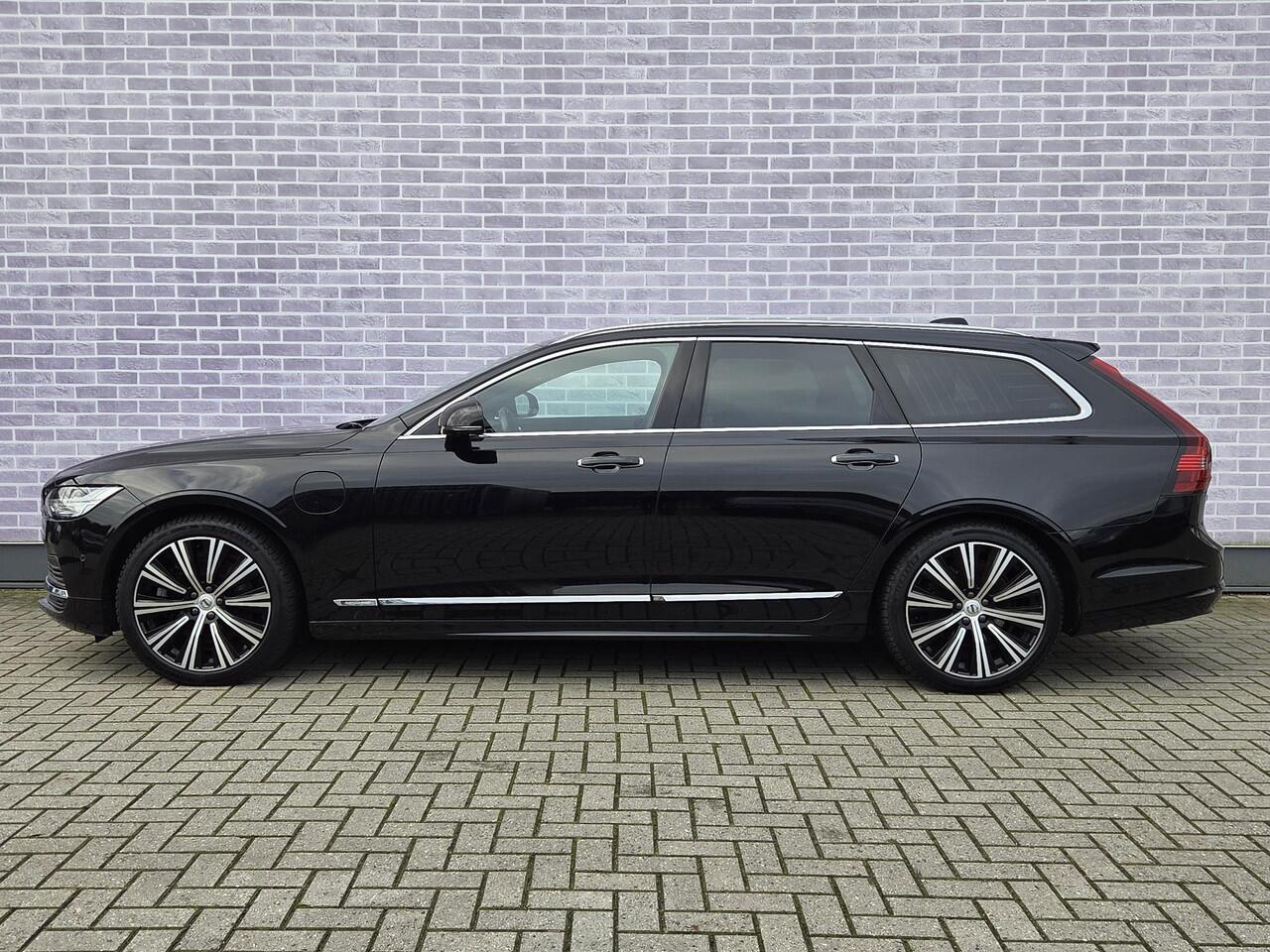 Volvo V90 T6 Plug-in Hybrid AWD Inscription Aut | Trekhaak 2100 kg | Google Maps | Long Range Accu | Harman Kardon | Elek. Stoelen | Stoel-/Stuurverwarming | Panoramadak | Wool Blend Interieur | All- seasonbanden