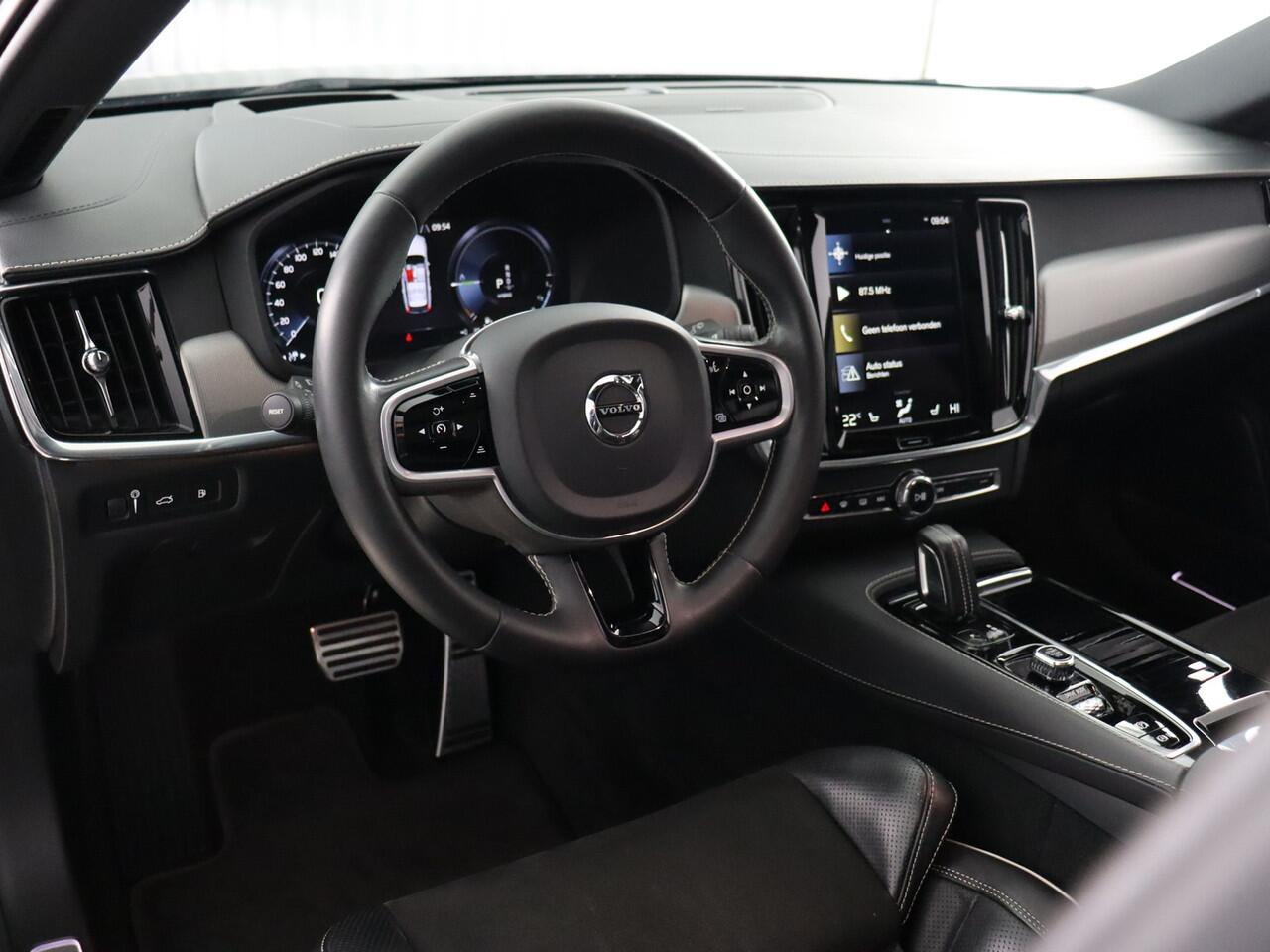 Volvo V90 2.0 T6 AWD R-Design (NL-Auto / Pano / H&K / Head-Up)