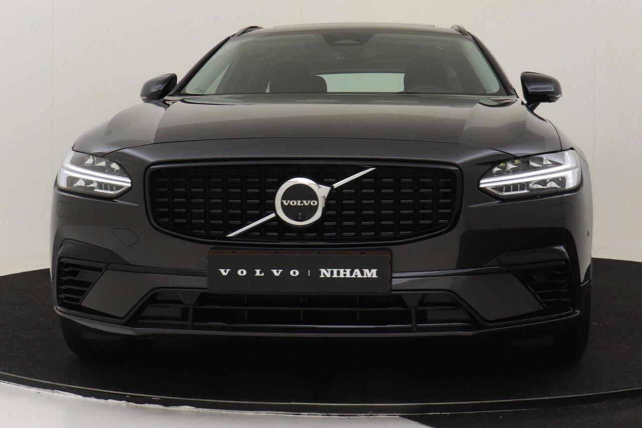 Volvo V90 T8 PLUG-IN HYBRID AWD ULTRA DARK -PANO.DAK|HARMAN/KARDON|360°CAM|TREKHAAK|HEAD-UP DISP.