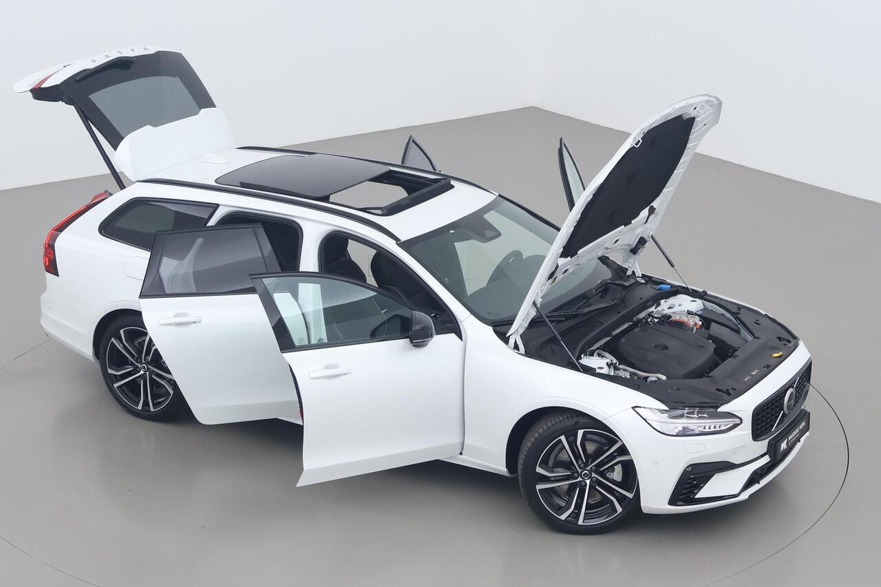 Volvo V90 T6 Plug-in hybrid Ultra Dark | Bowers&Wilkins | Luchtvering Achter | Head-Up | ACC | Panoramadak | 360° Camera