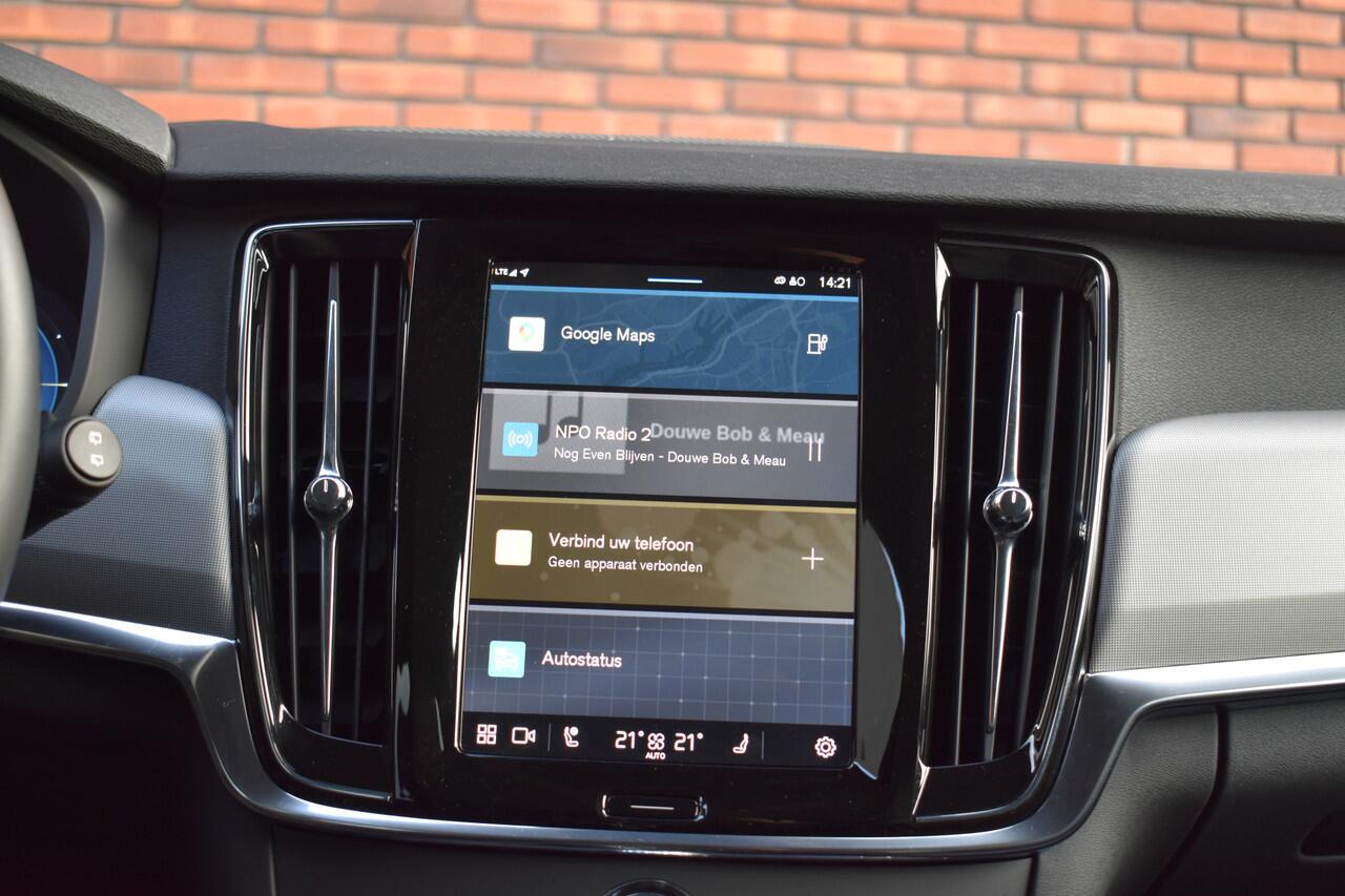 Volvo V90 T6 350PK Plug-in hybrid AWD Plus Dark | Harman/Kardon | 360 Camera | Trekhaak |