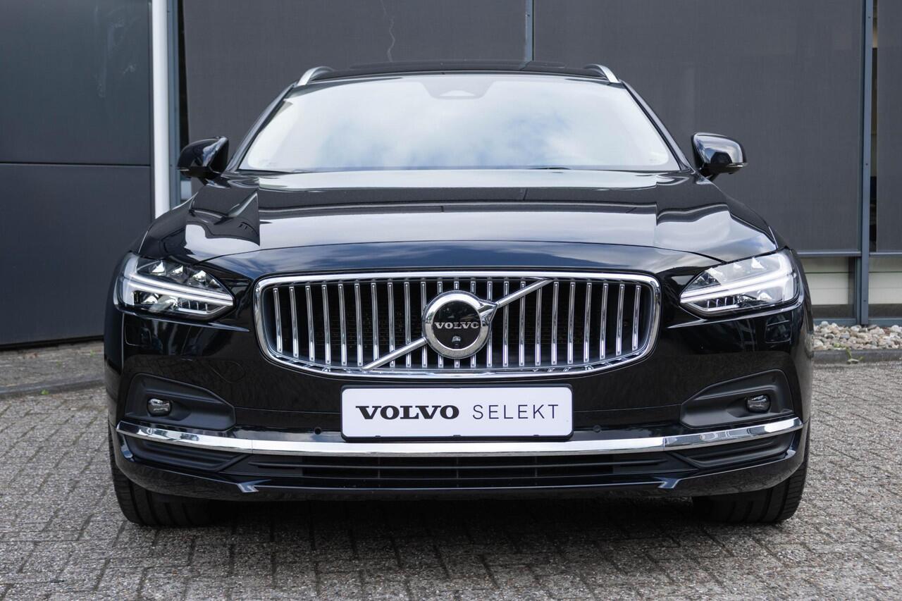 Volvo V90 B4 Plus Bright | Harman Kardon Premium Sound | 360 graden camera | Panoramisch schuif-/kanteldak | Alarm klasse 3 | Trekhaak | Google Navigatie |