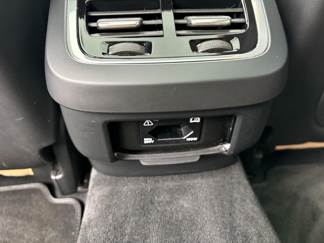 Volvo V90 2.0 T4 Inscription, pano, leder, camera/cruise/climate e.d.