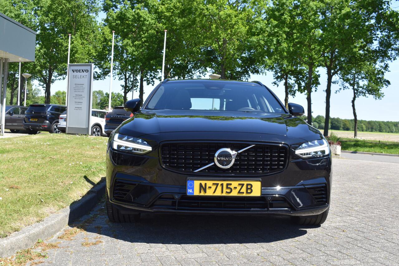 Volvo V90 T8 AWD 390PK Plug-in Hybrid R-Design | HUD | H&K | Trekhaak | Luchtvering | 360 camera | 19"LMV |