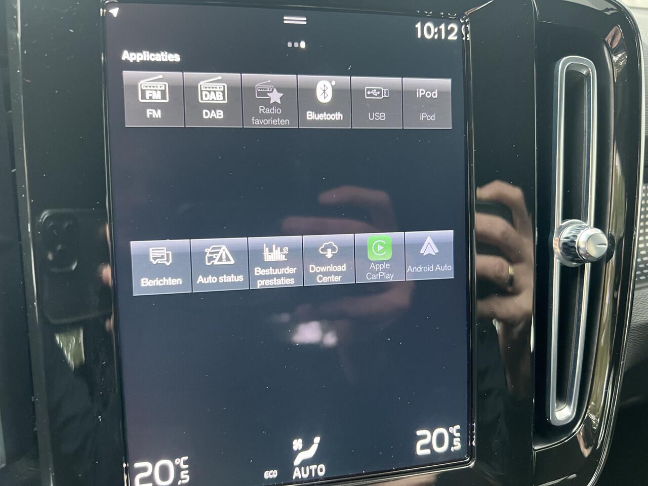 Volvo XC40 1.5 T5 Recharge R-Design Navigatie Carplay Onderhoudsboekjes