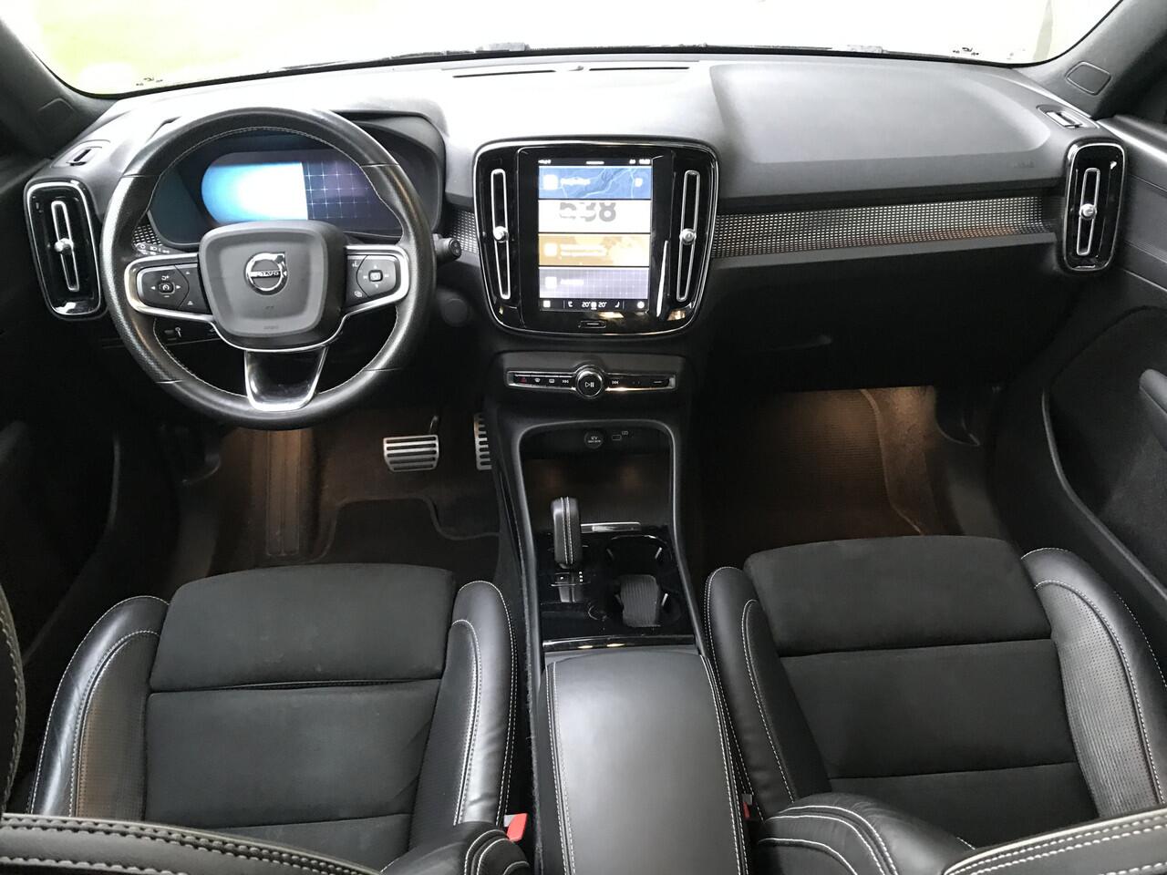 Volvo XC40 Recharge P8 AWD R-Design | Rijklaar incl 12 mnd Bovag | SoH 92% Camera LED Keyless entry Blis Stoelverwarming