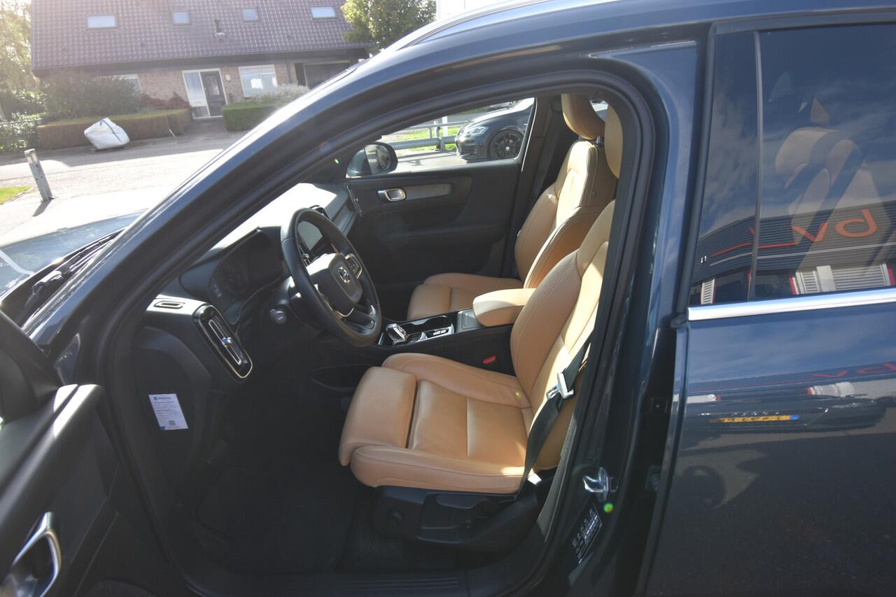 Volvo XC40 1.5 T2 Inscription , TREKHAAK , STOEL+STUUR VERW , VIRTUAL COCKPIT , NAVI , CLIMATR ,