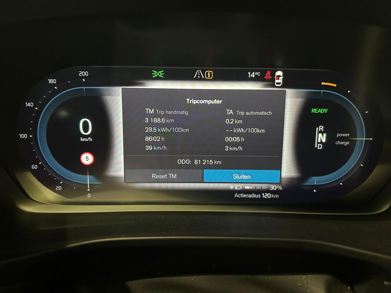 Volvo XC40 Aut. Recharge Twin Ultimate ACC Leder 360camera 408pk