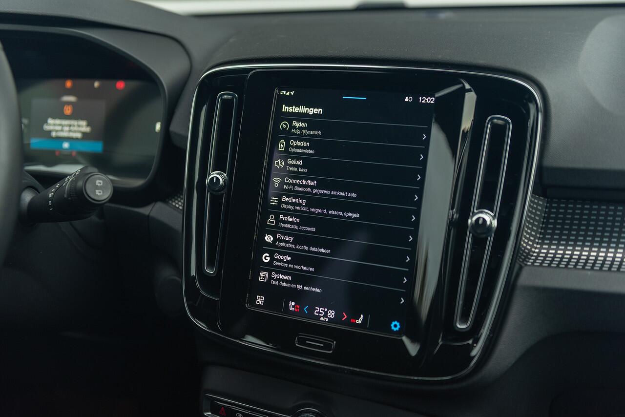 Volvo XC40 Recharge Twin Aut. Plus Leder ACC 408pk