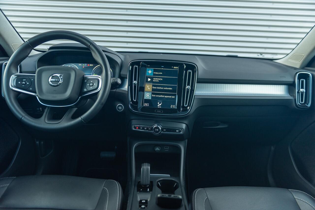 Volvo XC40 T4 Aut. Plug-In Hybrid Inscription Leder Panoramadak 211pk