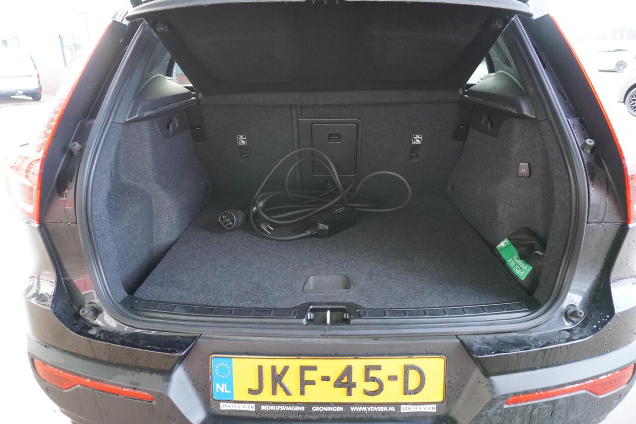 Volvo XC40 1.5 T4 Recharge Dark Plus Hybride nr. V034 | Climate | Camera | Navi | Cruise | Panoramadak