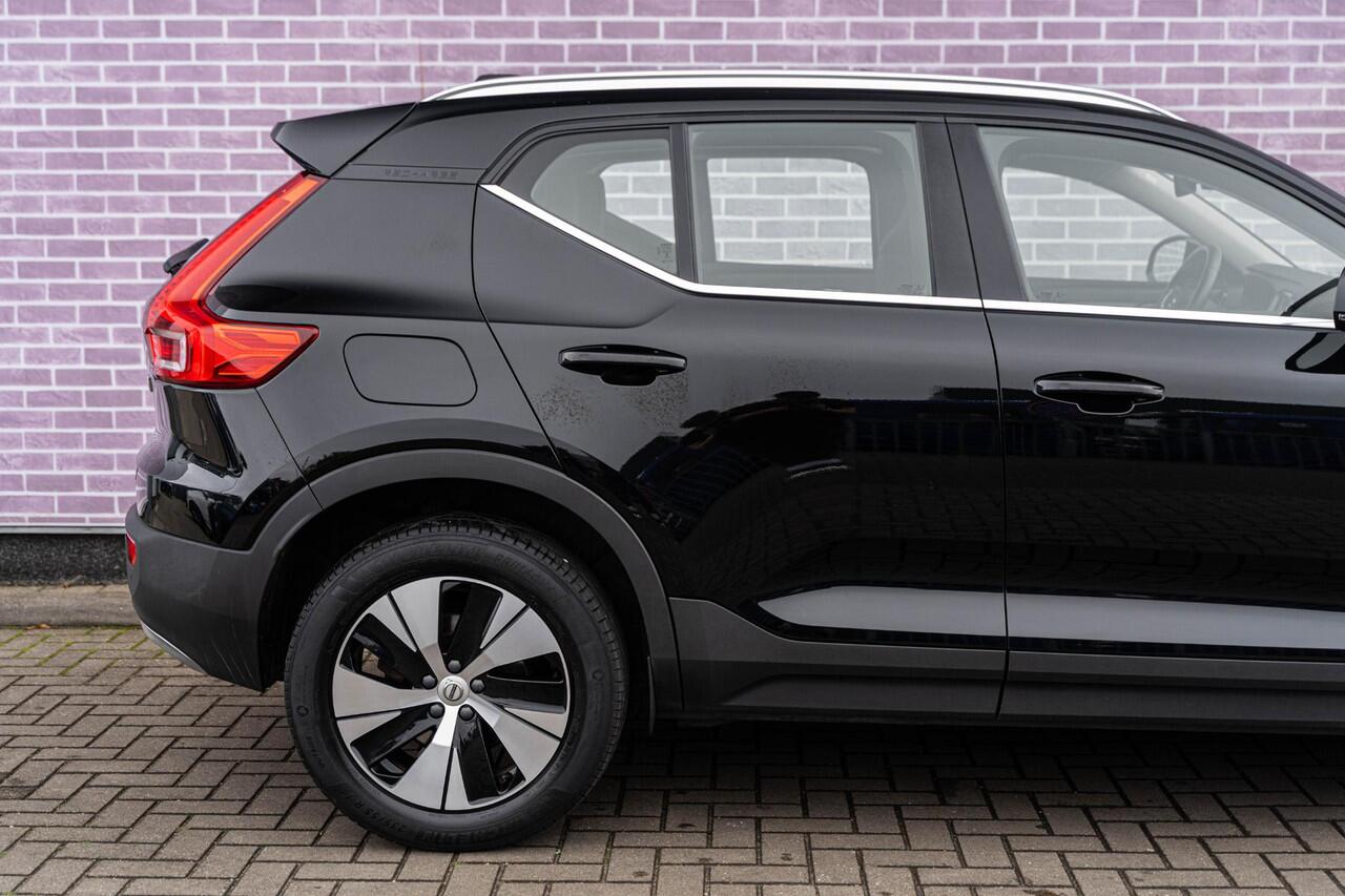Volvo XC40 1.5 T4 Recharge Inscription | Schuif/Kanteldak | Parkeercamera | Cruise Control | Keyless Entry | Climate Control | Carplay | Volvo On Call |