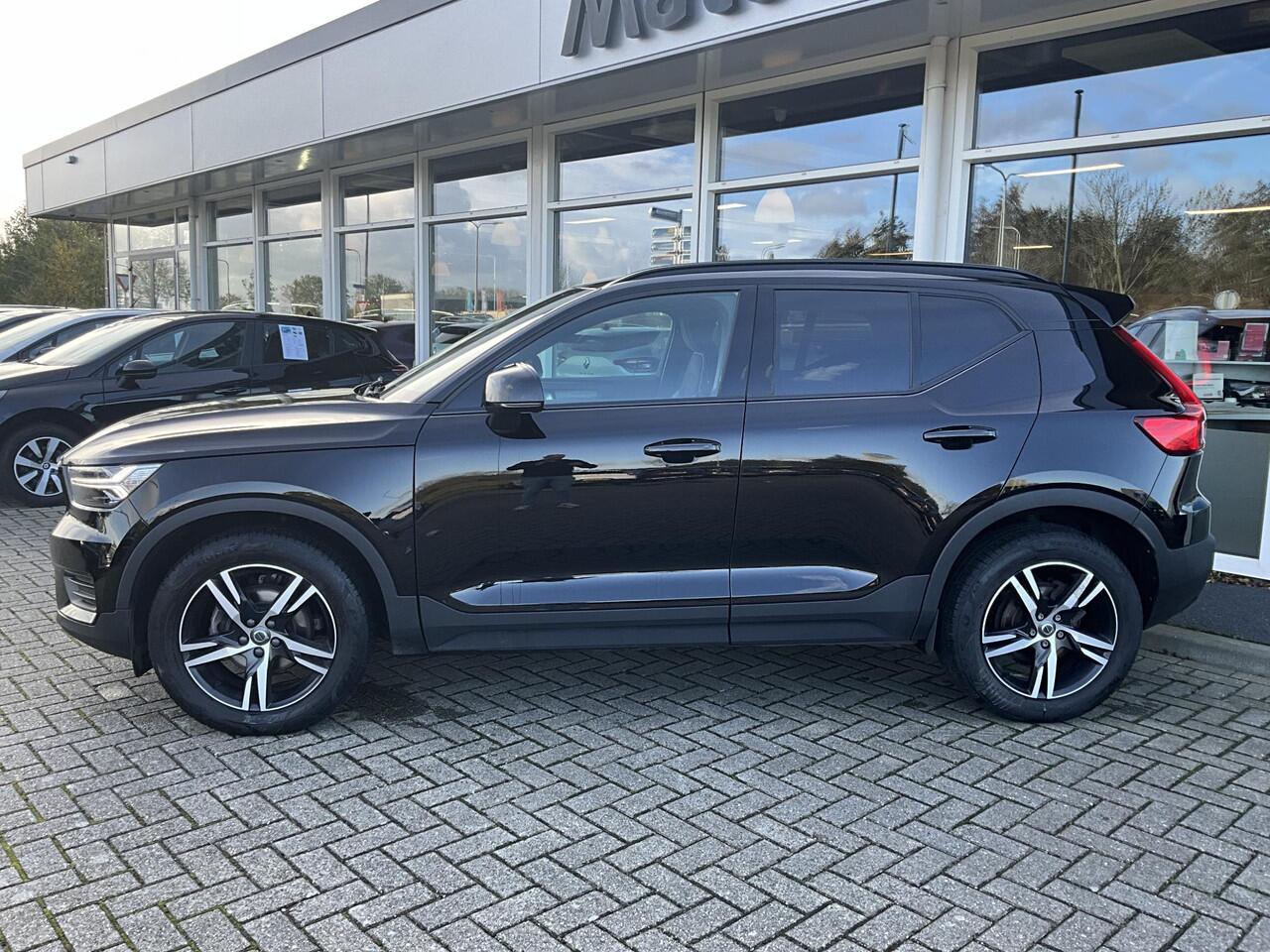 Volvo XC40 1.5 T2 R-Design Camera