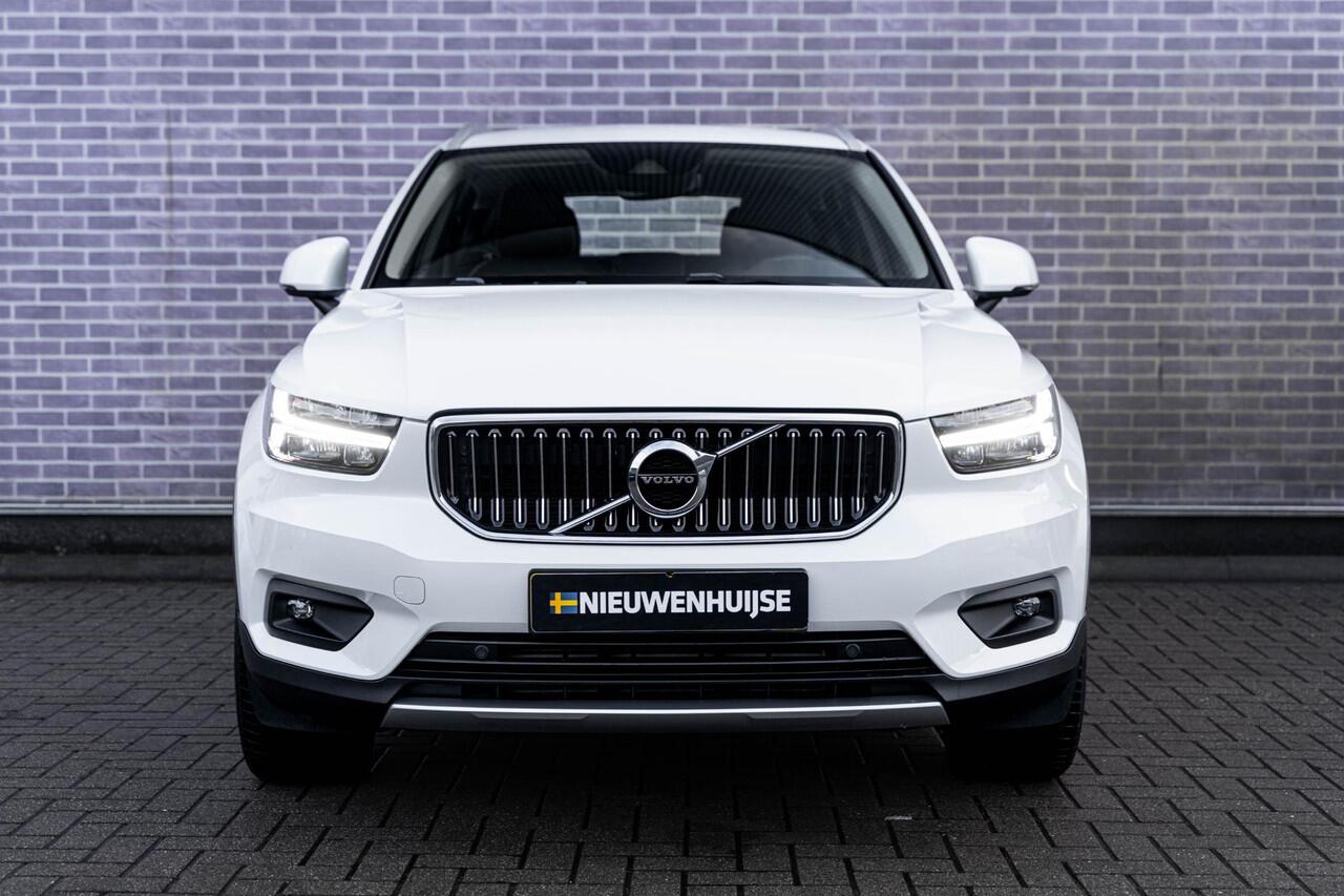 Volvo XC40 T2 Inscription | Stoel- / Stuurverwarming | Adaptive Cruise Control | Dodehoekdetectie | Keyless Entry | Climate | Volvo On Call |