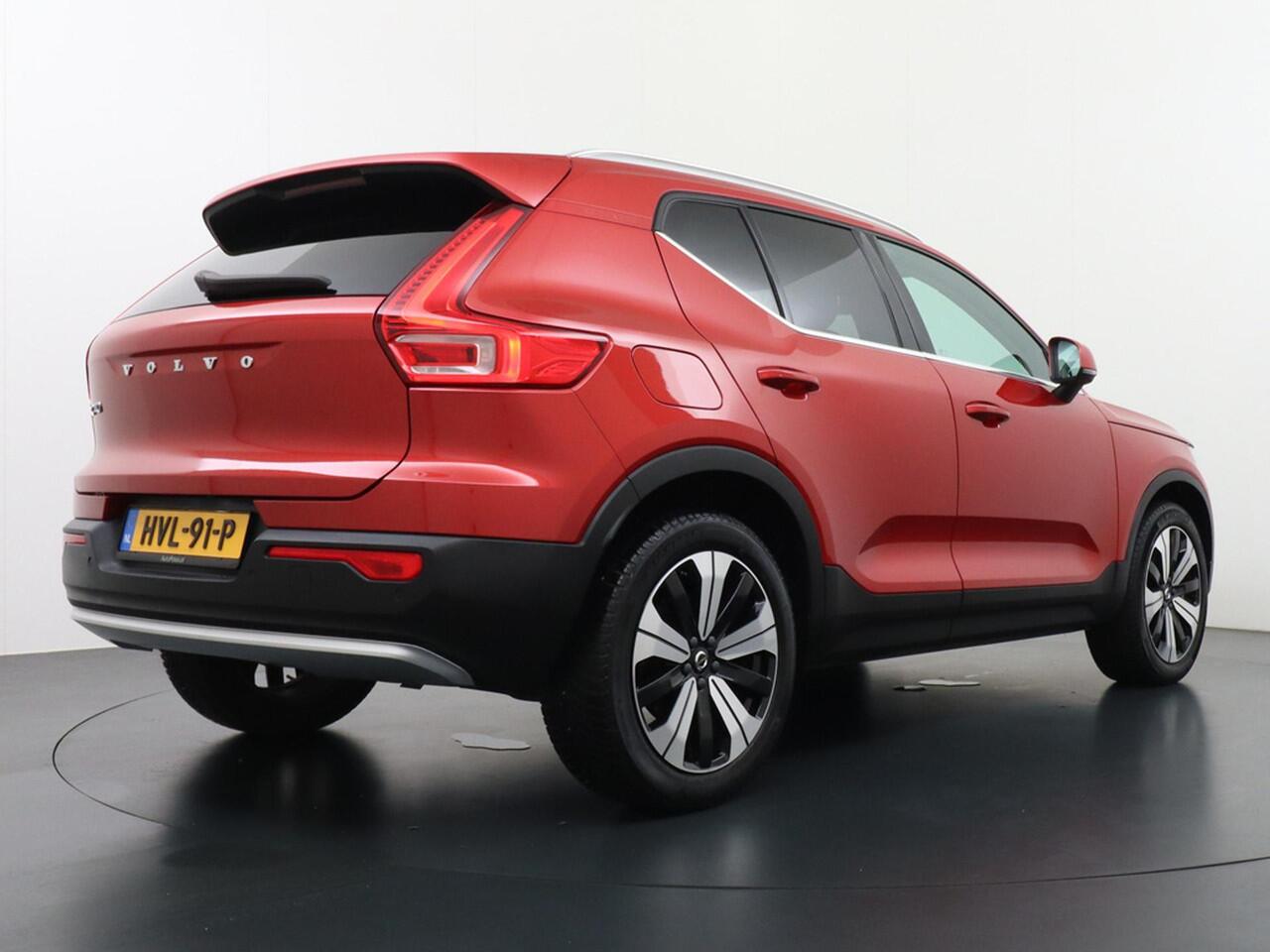 Volvo XC40 1.5 T5 Plug-in hybrid Ultimate Bright Panodak/Leder/AdaptiveCruise/Camera etc.