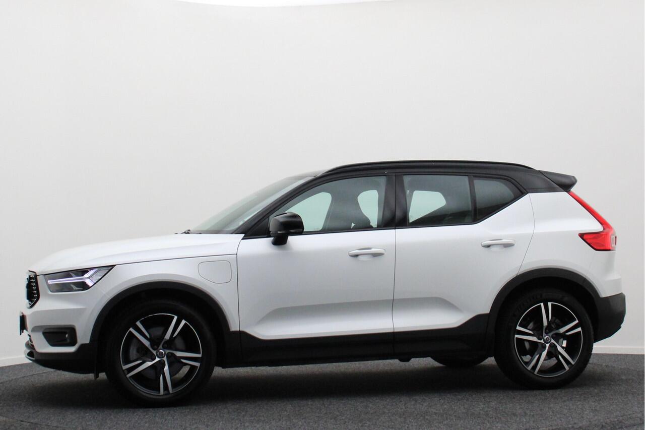 Volvo XC40 1.5 T4 Recharge Inscription Expression LED, Apple Carplay, Lane Assist, Sportstoelen, PDC