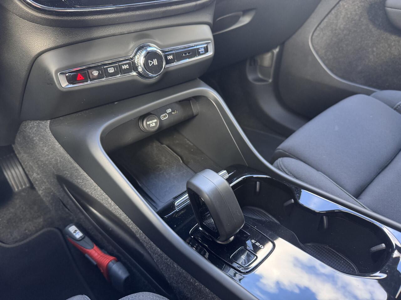 Volvo XC40 Recharge Twin Ultimate 78 kWh | Panorama-dak | Grote Accu | CarPlay | Harman Kardon |