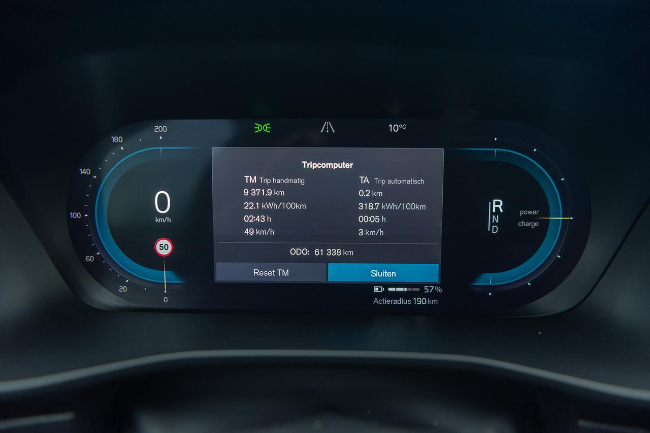 Volvo XC40 Recharge Twin Aut. Plus Leder ACC 408pk