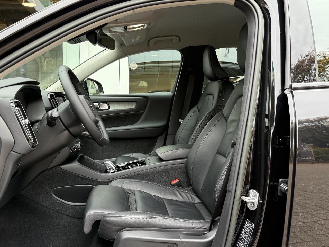 Volvo XC40 2.0 B4 Plus Dark |360°Camera|Leder|Memory|