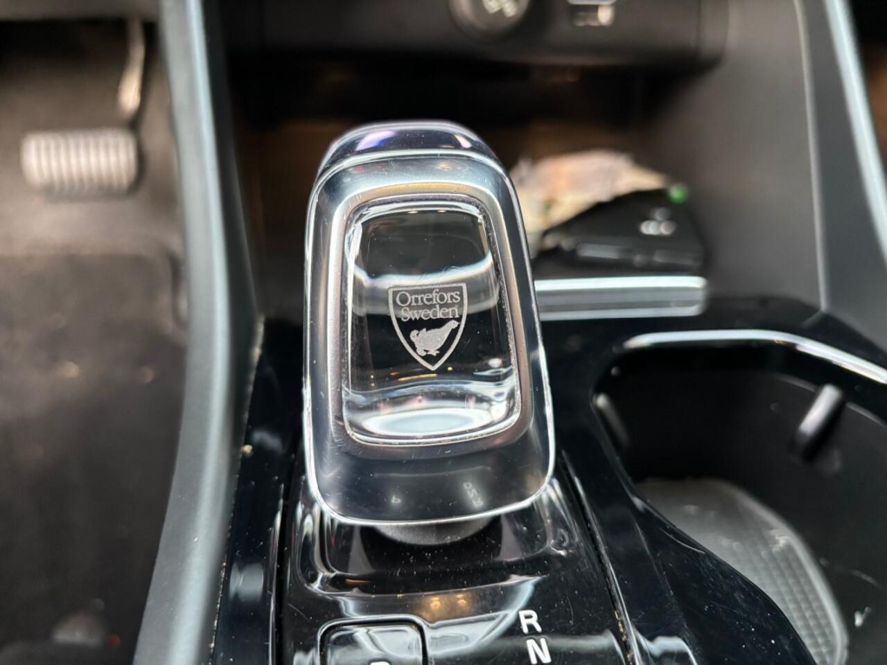 Volvo XC40 B4 2.0 Pano, Trekhaak, Acc