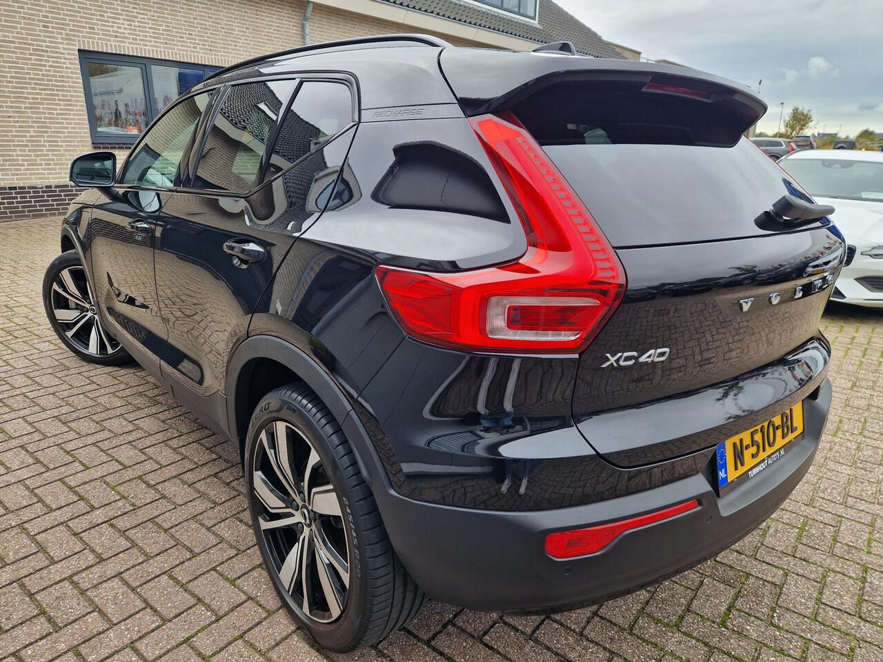 Volvo XC40 1.5 T4 Recharge R-Design NL AUTO | Panoramadak | Harman Kardon