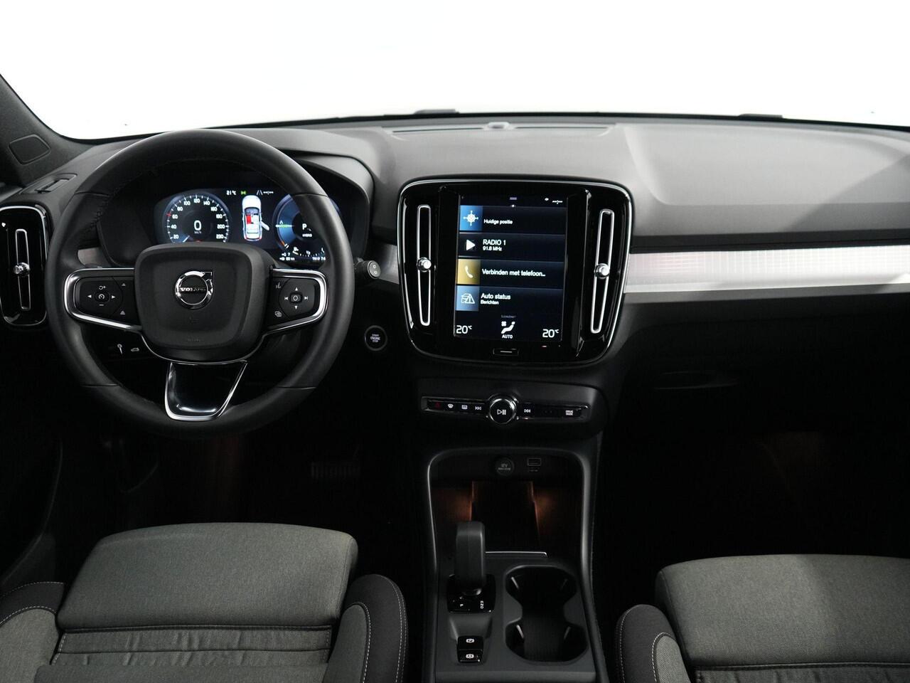 Volvo XC40 1.5 T4 Plug-in hybrid Facelift Core Bright | Camera | 211 PK