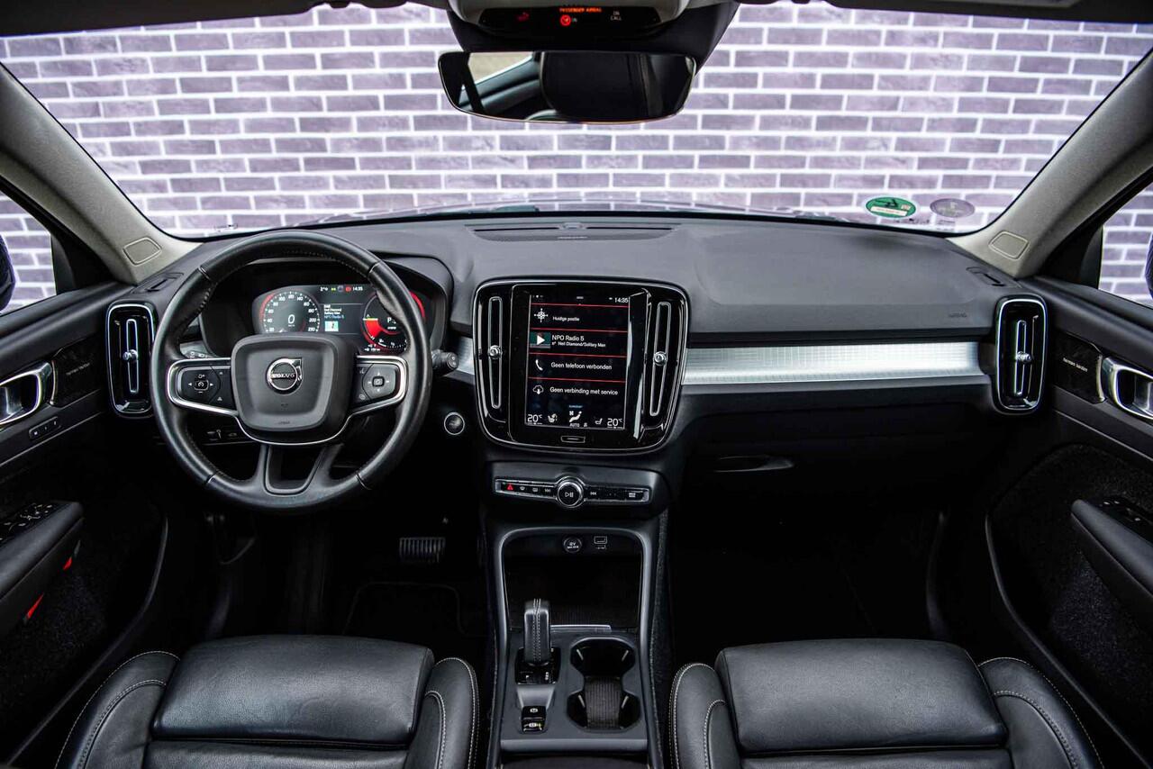 Volvo XC40 1.5 T5 Recharge Inscription Expression | Trekhaak | Leder | Memory | Adaptieve LED meesturend | Harman/Kardon | cruise control | Blis | On Call | Key Less Entry