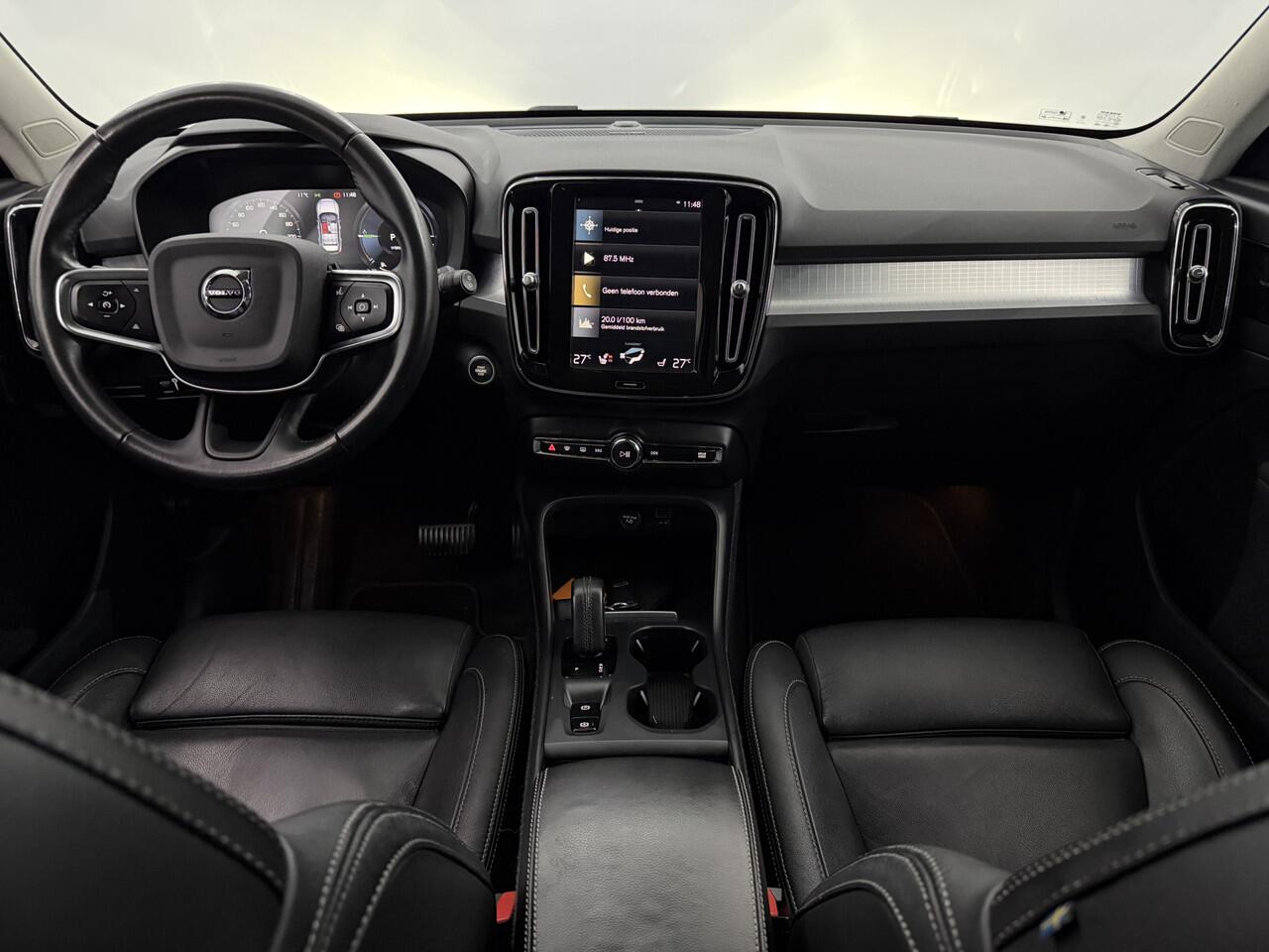 Volvo XC40 1.5 T4 Recharge R-Design Expression Leder, Camera, Navi, Harman/Kardon, Winterpakket, Cruise control adaptief, Elektrische achterklep