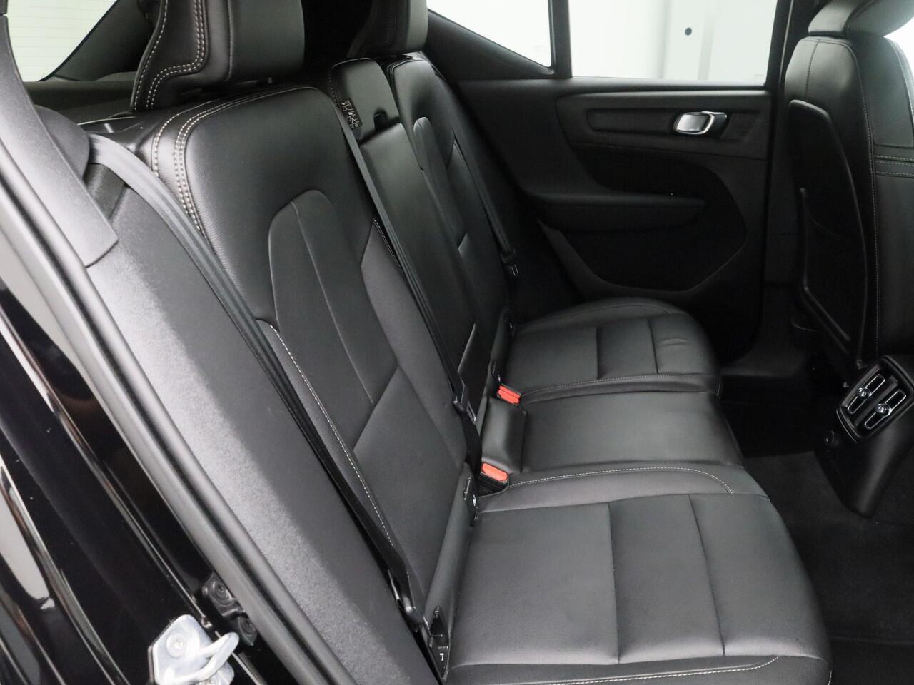 Volvo XC40 1.5 T4 Recharge R-Design | CAMERA | KEYLESS | LEDER