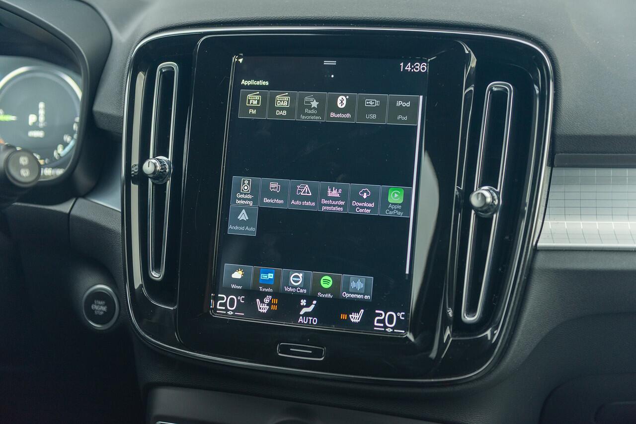 Volvo XC40 T4 Aut. Plug-in Hybrid Plus Dark ACC Parkeercamera Stoelverwarming 211pk