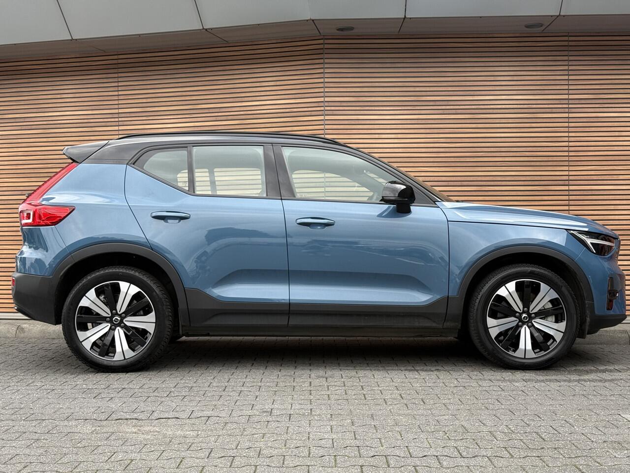 Volvo XC40 Recharge Core 70 kWh Navi / Camera / Clima / All season banden