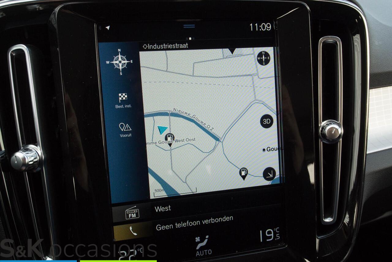 Volvo XC40 1.5 T4 Recharge panoramadak 360cam Trekhaak