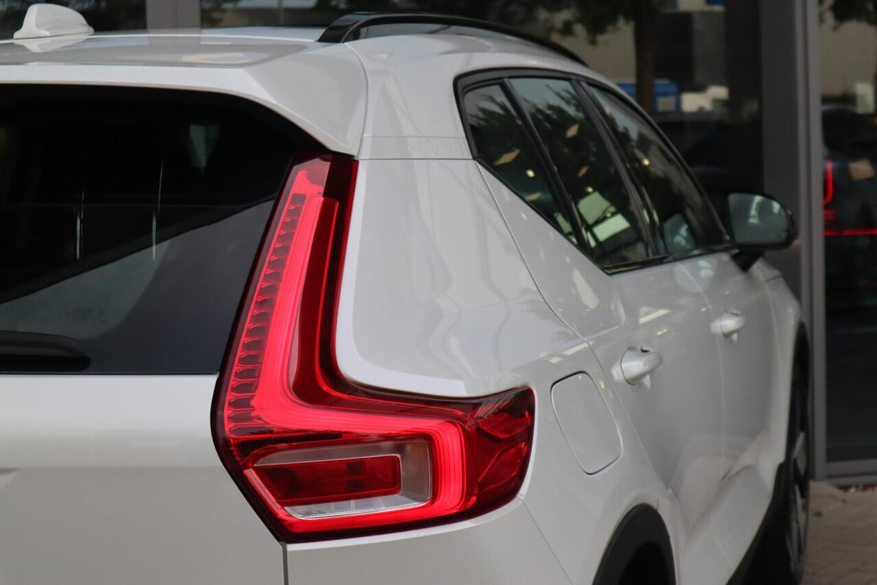Volvo XC40 1.5 T5 Plug-in hybrid Ultimate Dark | Vos Geleverd & Onderhouden| Full Option!|