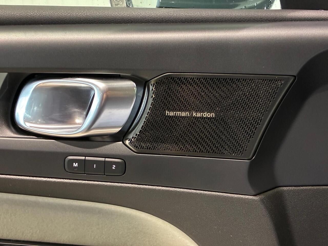 Volvo XC40 T5 Aut. Plug-in Hybrid Ultimate Bright 262pk