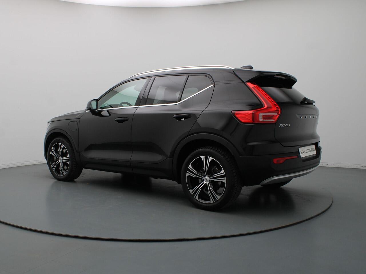 Volvo XC40 260pk T5 Recharge Inscription Automaat Harman Kardon | Cruise | Navi | Parkeersens. v+a | Stoel-/stuurverw.