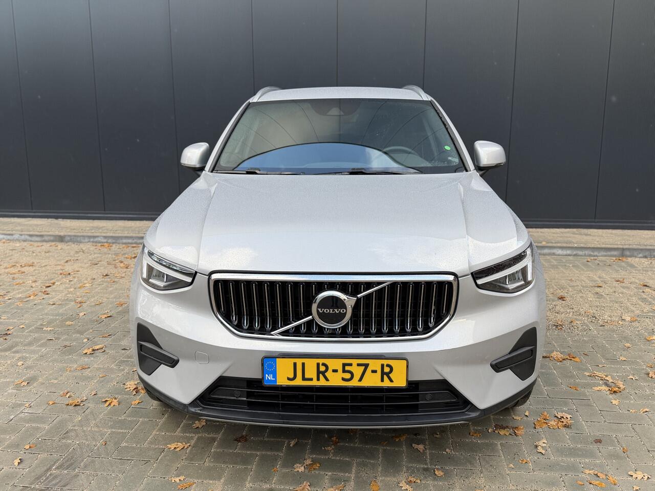 Volvo XC40 1.5 T4 Plug-in hybrid Core Bright 19 inch | Camera | Elektrische stoelen
