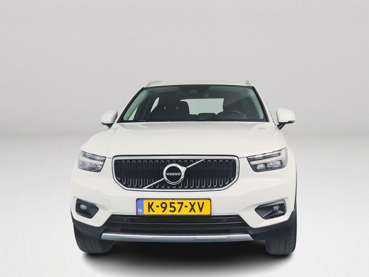 Volvo XC40 T2 Aut. Business Pro | Stoel- en stuurverwarming