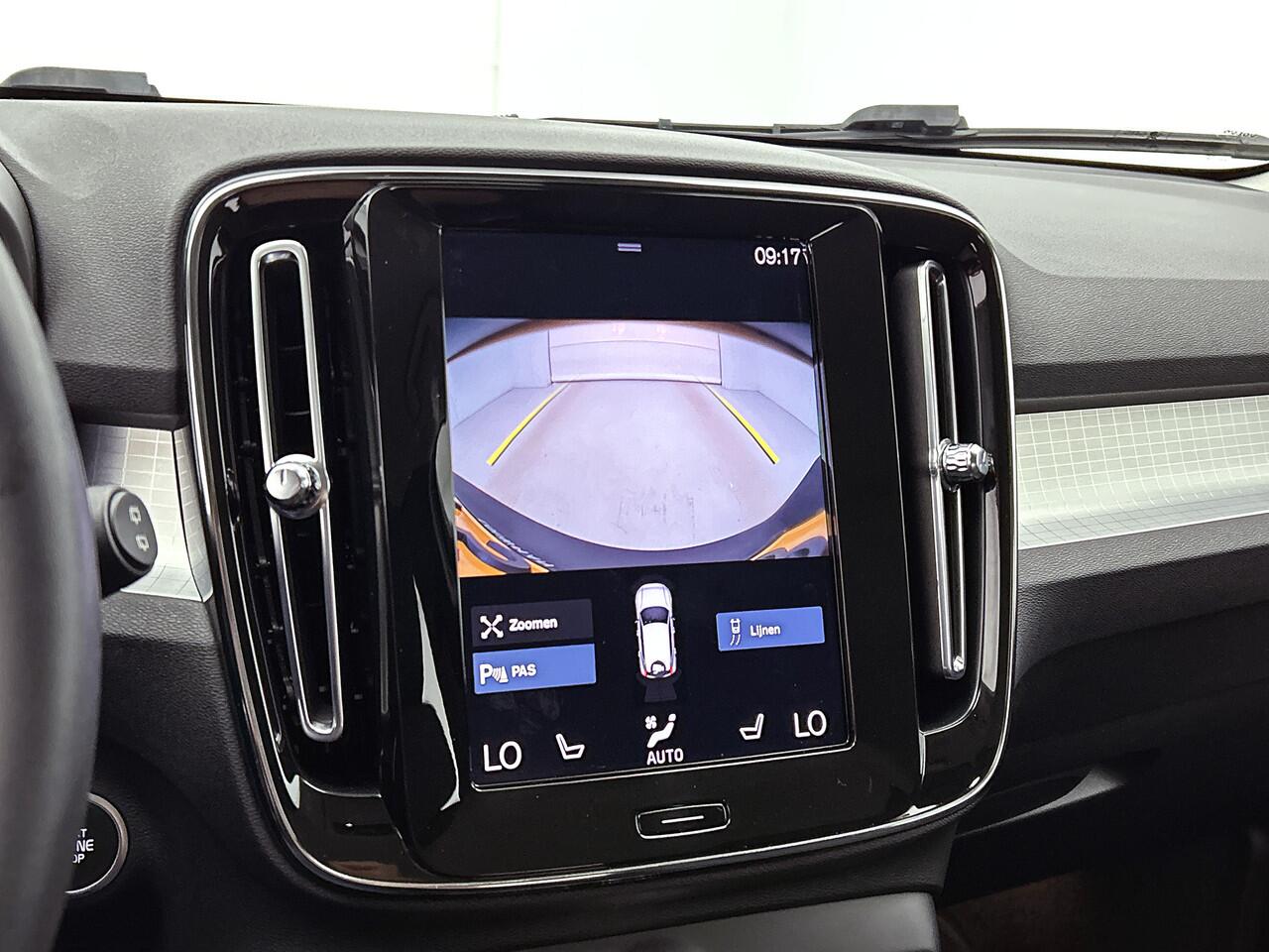 Volvo XC40 1.5 T4 Recharge Inscription Expression Navigatie | Elektrische achterklep | Camera