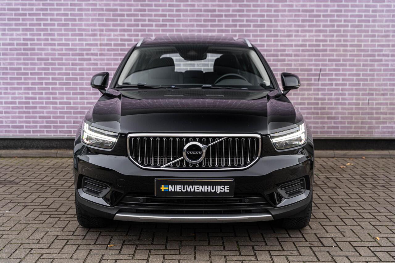 Volvo XC40 T4 Recharge Inscription | Schuif/Kanteldak | Parkeercamera | Cruise Control | Keyless Entry | Climate Control | Carplay | Volvo On Call |