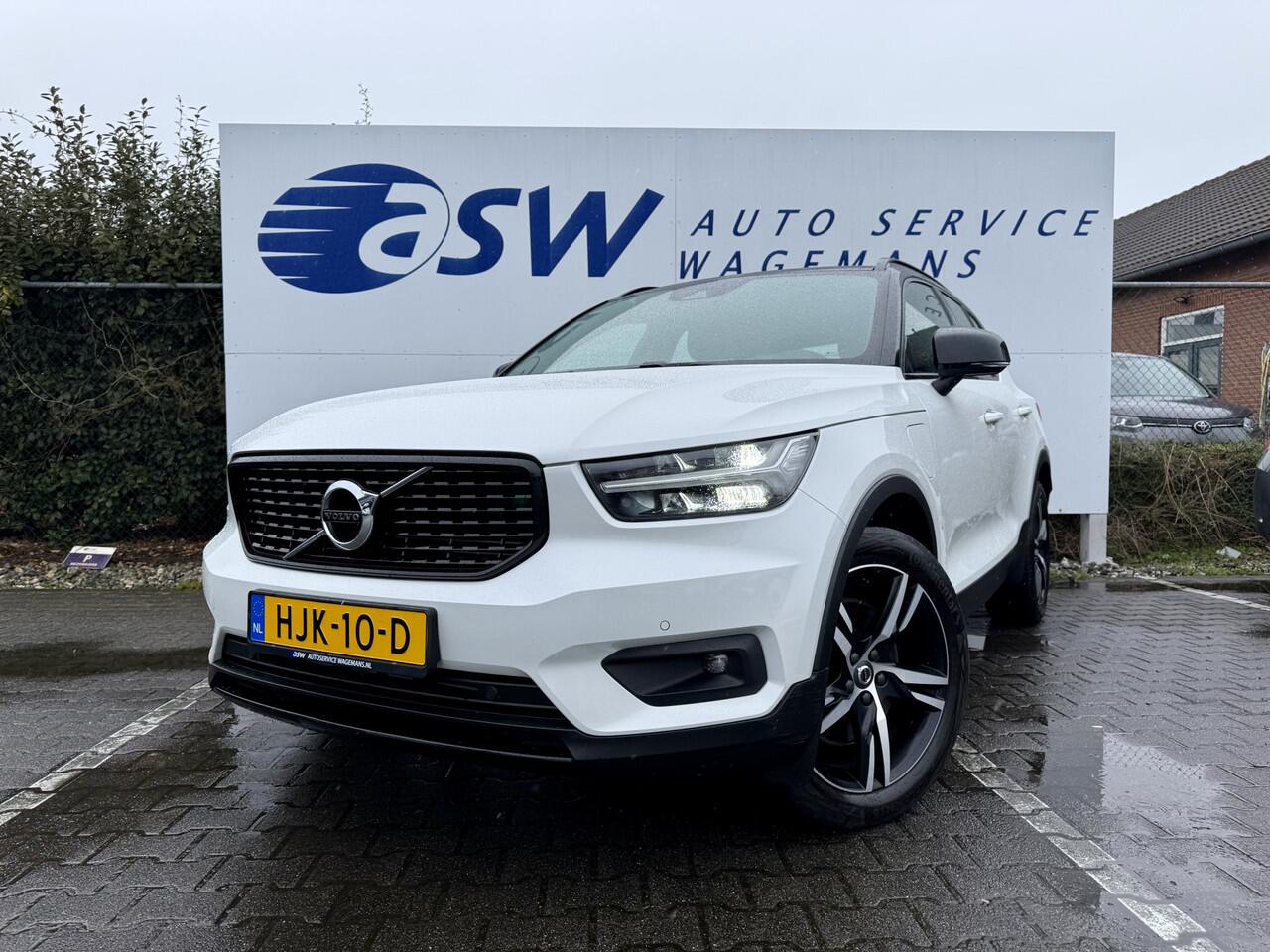 Volvo XC40 1.5 T4 Recharge R-Design | Navi | Trekhaak | CarPlay | Camera | LED | DAB | 19 inch