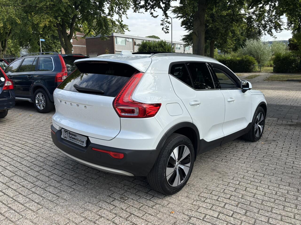 Volvo XC40 T5 261pk Recharge Inscription Pano Leder 360 Pilot Assist Keyless