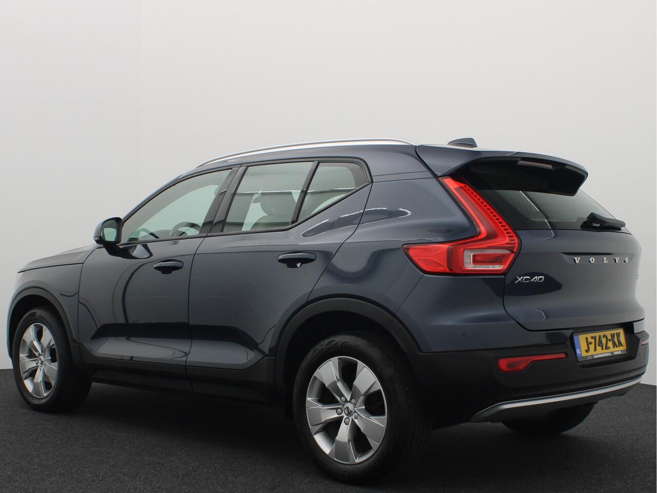 Volvo XC40 1.5 T3 Business Pro AUTOMAAT / TREKHAAK / FULL LED / KEYLESS / CAMERA / CARPLAY / NAVI / CLIMA / PDC / ACC / NL-AUTO