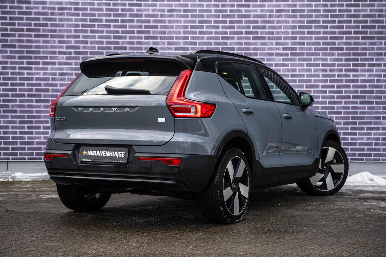 Volvo XC40 Recharge Plus 70 kWh | Adaptive Cruise Control | Dodehoek Detectie | SOH 95% | Stoel en Stuurverwarming | 20" | Nubuck Bekleding |