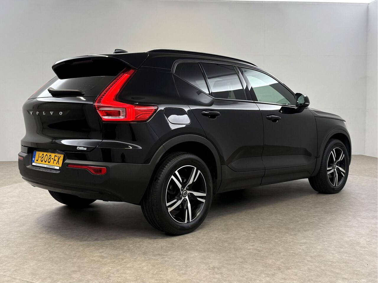 Volvo XC40 1.5 T2 R-Design | Virtual | Camera | Sfeer | Adap. Cruise | Carplay | Keyless | NAP